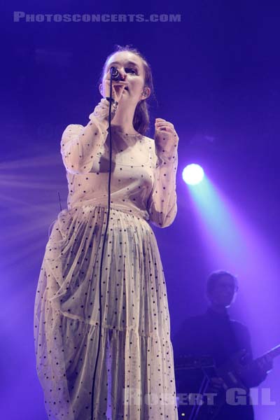 SIGRID - 2017-11-04 - PARIS - Grande Halle de La Villette - 